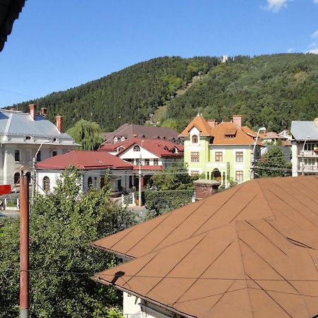 Vila Villador Piatra Neamţ Екстериор снимка